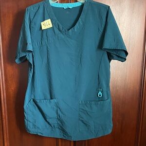 Carhartt Teal Short Sleeve Women's scrub size Large